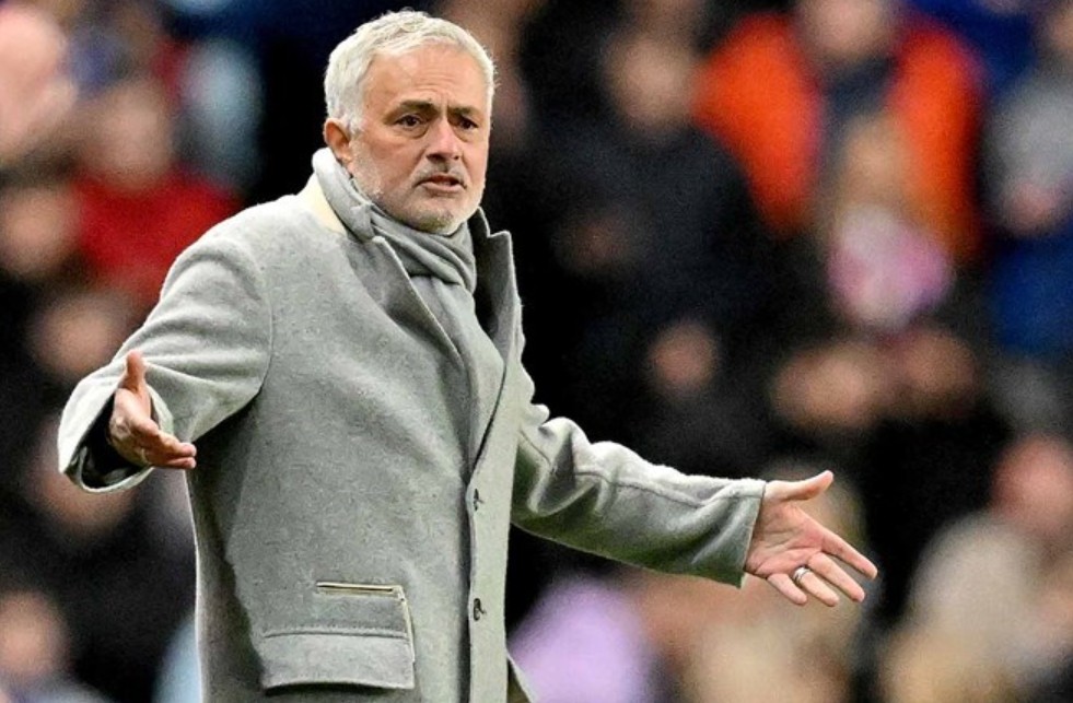 Với kinh nghiệm 25 năm, Mourinho có thể tái hiện kỳ tích 2012